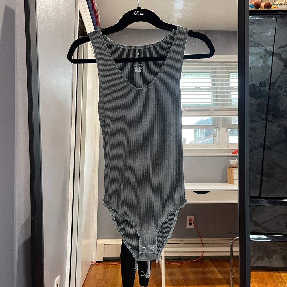 Great ribbed bodysuit